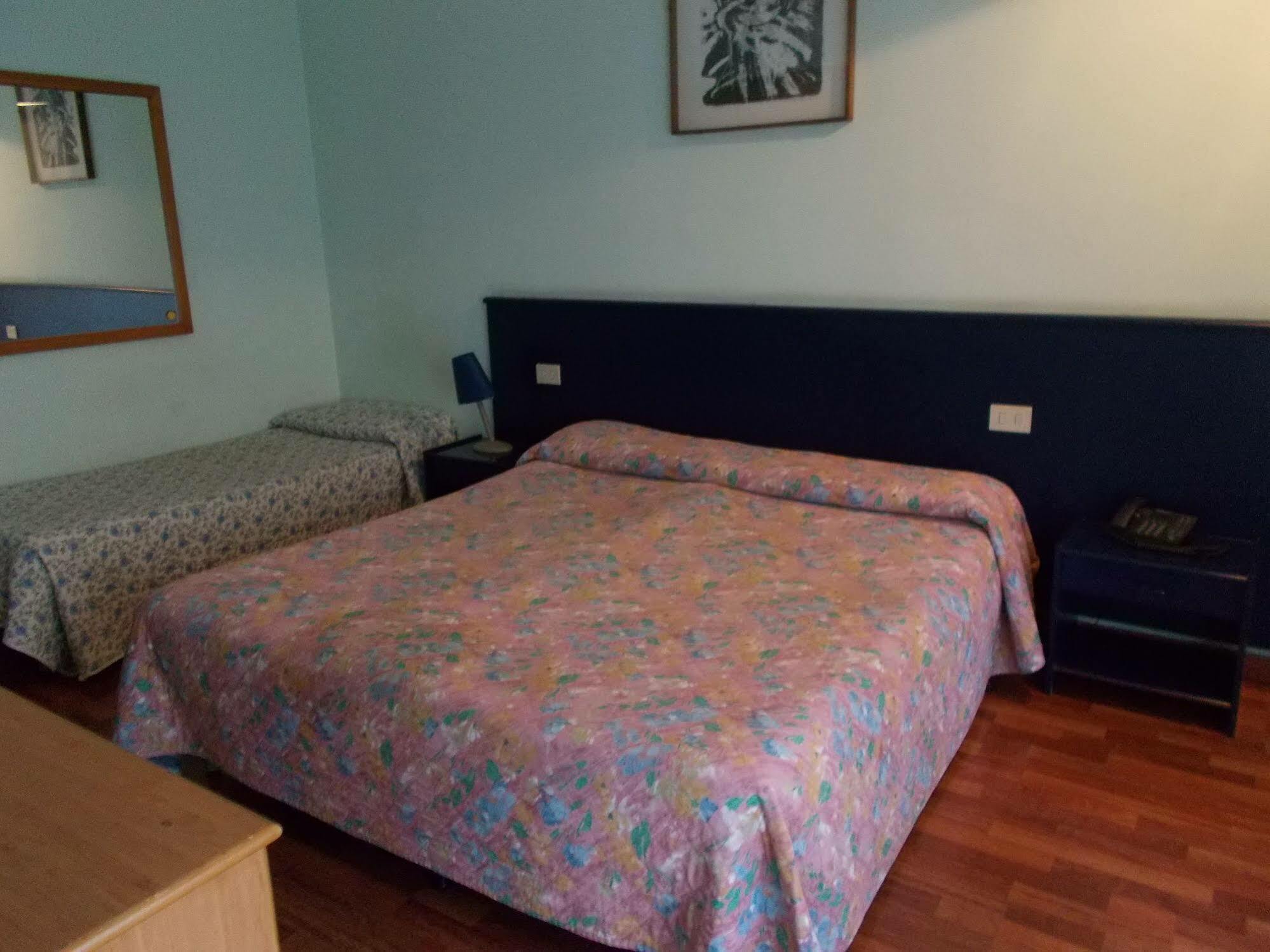 Apartahotel Pola Milán